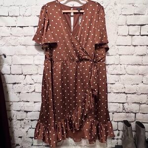 TORRID MINI BUBBLE CHARMEUSE FAUX WRAP DRESS 3X